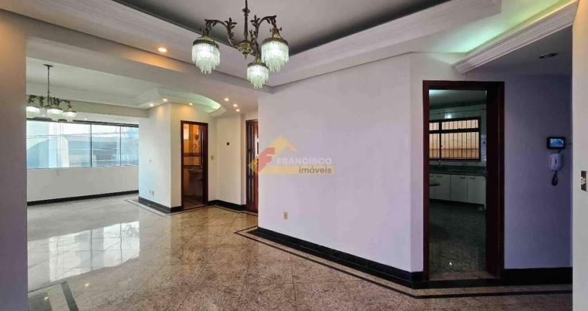 Apartamento com Área Privativa à venda, 4 quartos, 2 suítes, 2 vagas, Centro - Divinópolis/MG