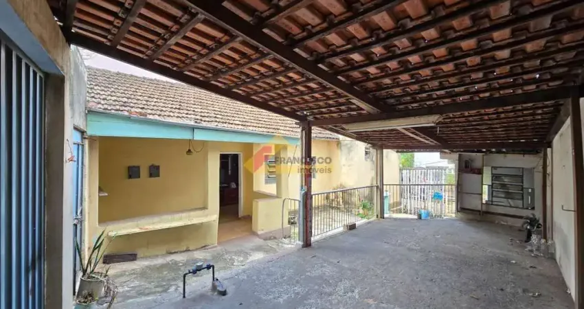 Casa com 2 quartos à venda no Centro, Divinópolis