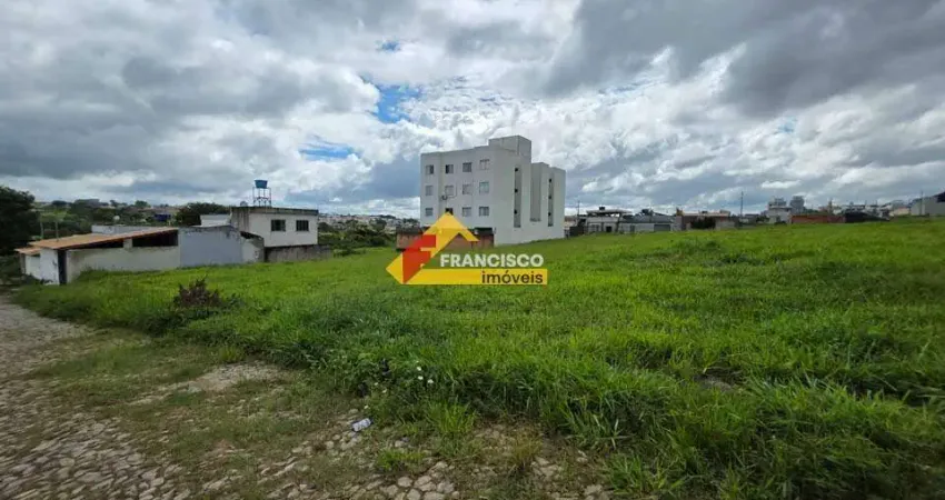 Terreno à venda no São Roque, Divinópolis