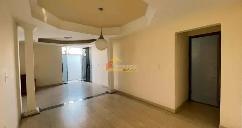 Casa para aluguel, 4 quartos, 2 suítes, 5 vagas, Ipiranga - Divinópolis/MG