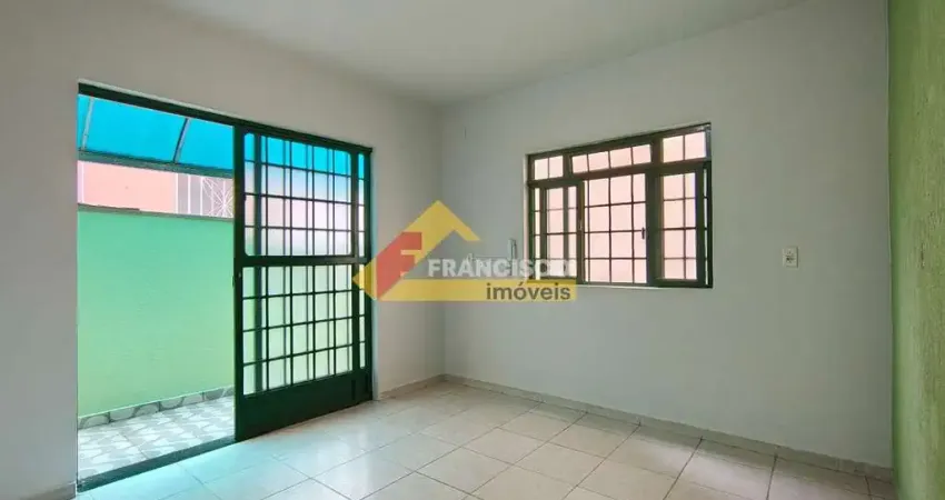 Casa para aluguel, 3 quartos, 1 suíte, centro - divinópolis/mg