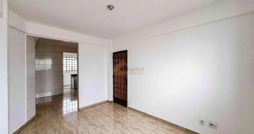 Apartamento para aluguel, 3 quartos, 1 suíte, 1 vaga, Espírito Santo - Divinópolis/MG