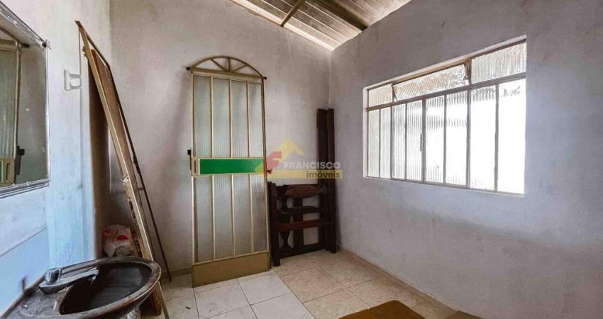 Barracão / Galpão / Depósito para alugar no São José, Divinópolis 