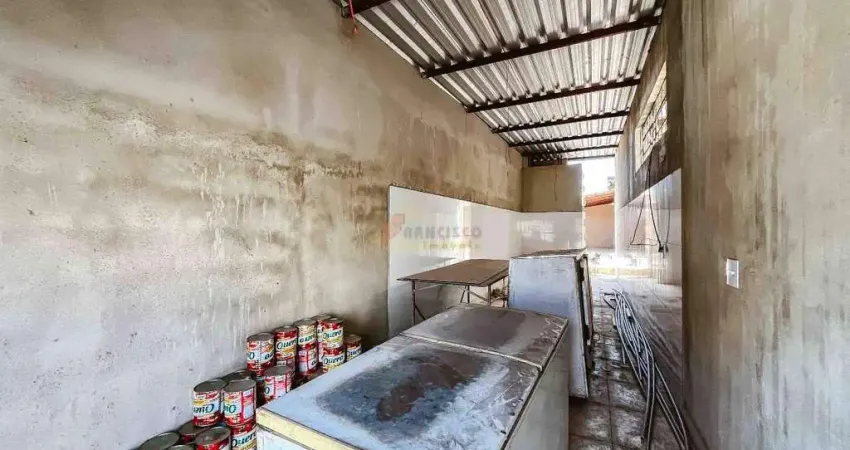 Ponto comercial para alugar no Nações, Divinópolis 