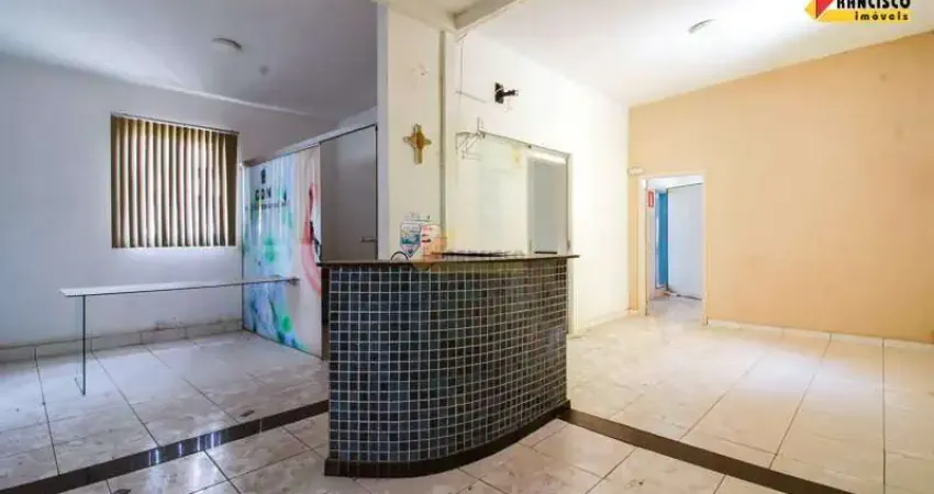 Casa comercial para alugar no Niterói, Divinópolis