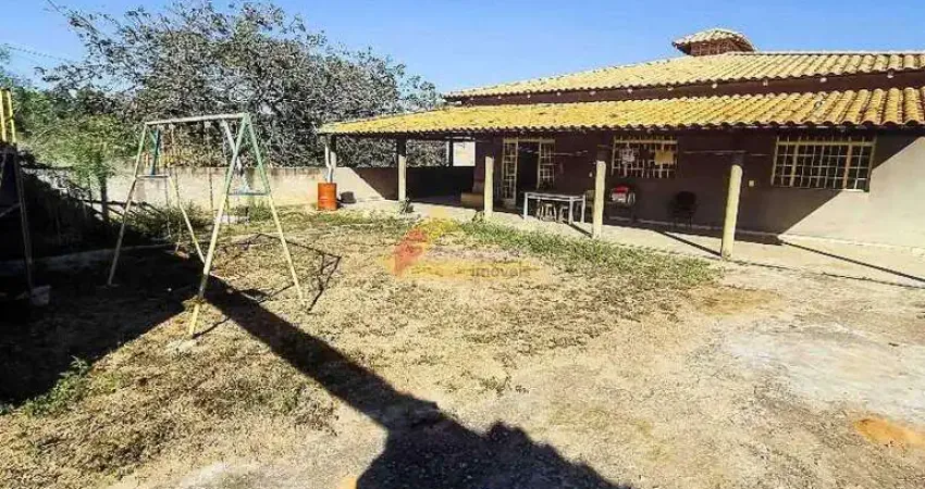 Chácara para aluguel, 3 quartos, 1 suíte, 3 vagas, Cachoeirinha - Divinópolis/MG