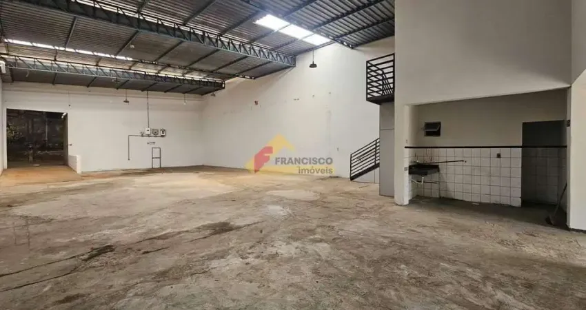 Barracão / Galpão / Depósito para alugar no Xavantes, Divinópolis