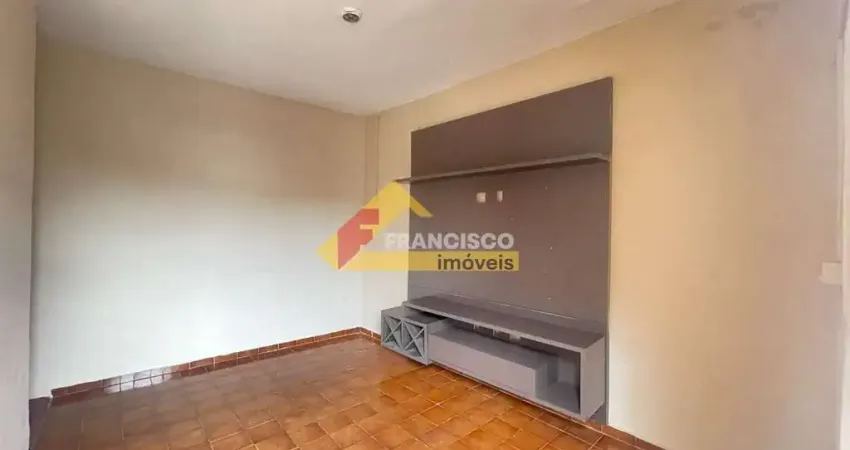 Casa com 2 quartos para alugar no Afonso Pena, Divinópolis
