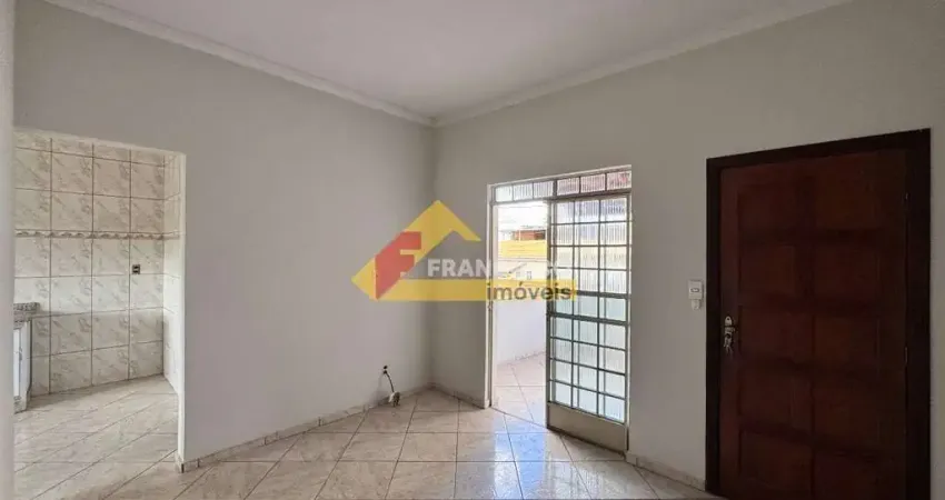 Apartamento para aluguel, 3 quartos, 1 suíte, 1 vaga, são judas - divinópolis/mg