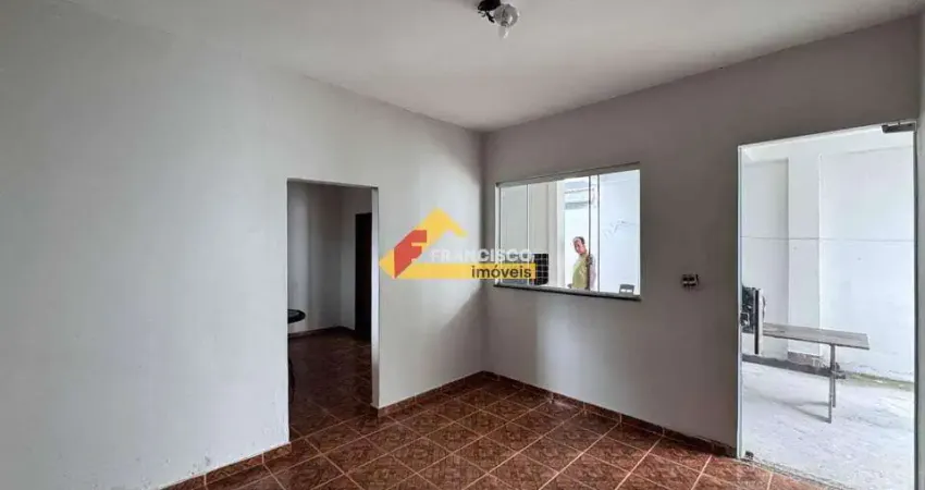 Casa com 1 quarto para alugar no Realengo, Divinópolis