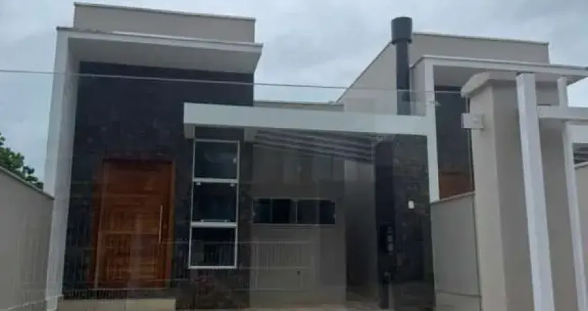 Casa para Venda em Brusque, Rio Branco, 3 dormitórios, 1 suíte, 2 banheiros, 2 vagas