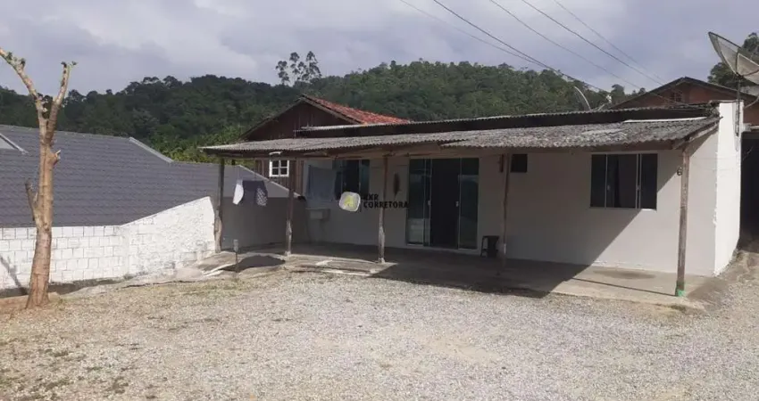 Casa para Venda em Brusque, Bateas, 1 dormitório, 1 banheiro