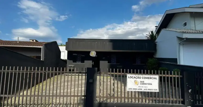 Casa para Venda em Brusque, São Luíz, 2 dormitórios, 1 banheiro, 3 vagas