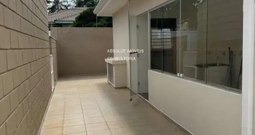 Imperdível: Casa à venda em Indaiatuba-SP, Vila Suíça, 4 quartos, 1 suíte, 2 salas, 3 banheiros, 3 vagas, 268m².