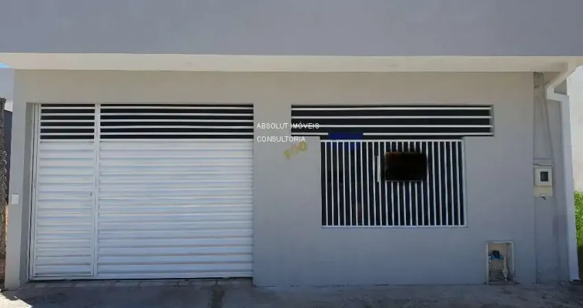 Imperdível: Casa à venda em Indaiatuba-SP, no Parque Residencial Sabiás, com 2 quartos, 1 suíte, 1 sala, 1 banheiro, 2 vagas e 113m²!