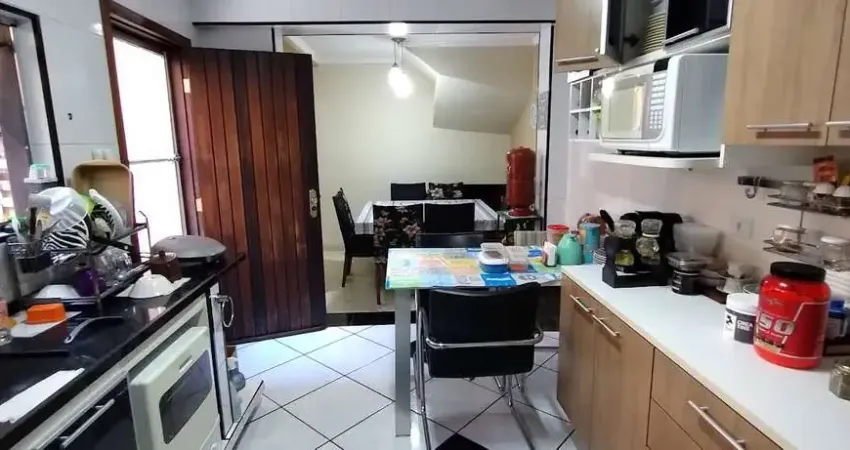 Sobrado 3 dormitórios 1 suíte &amp;apos; Vila Ema