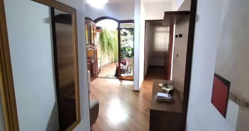 Casa com 3 quartos à venda na Rua Tenente Ary Rauen, Vila Cleonice, São Paulo