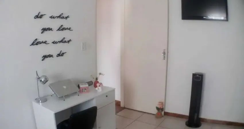 Ótima Oportunidade: Duas Casas em Terreno de 176m² Vila Ema
