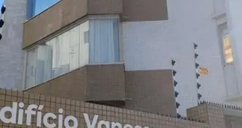 Apartamento para Venda em Salvador, Costa Azul, 3 dormitórios, 1 suíte, 3 banheiros, 1 vaga