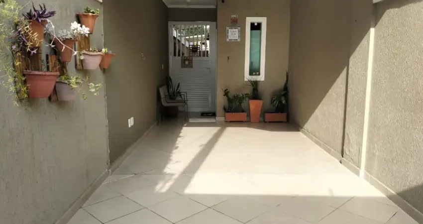 Casa com 2 quartos à venda no Embaré, Santos 