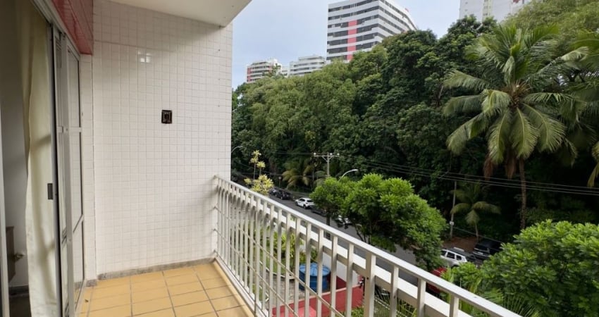Oportunidade no Alto do Itaigara | 109m², 3 quartos + dependência, torre única com lazer!