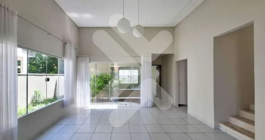 Casa Duplex à locação em Parque das Nações (Parnamirim/RN) | Green Club I | 3/4 sendo 1 suíte e 2 semi suítes - 245 m²