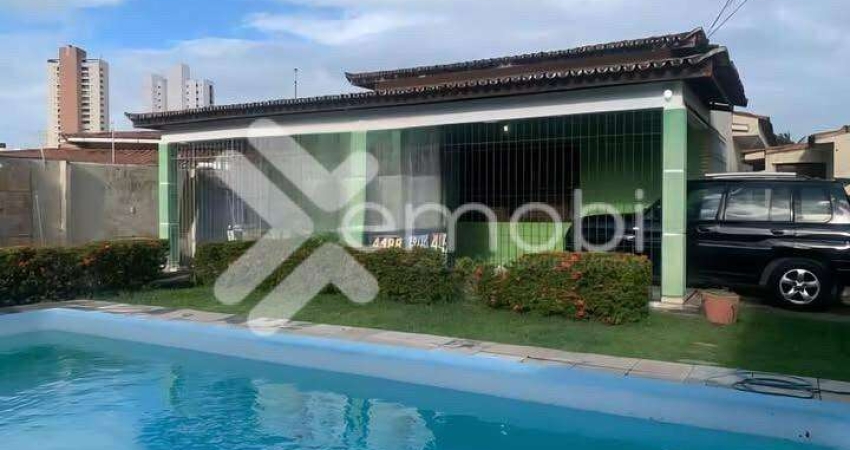 Casa à venda em Capim Macio (Natal/RN) | 3 quartos sendo 2 suítes, 220m²