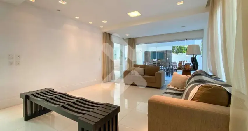 Casa à venda em Emaús (Parnamirim/RN) | Condomínio Padre Monte | 5 quartos sendo 4 suítes - 400 m²
