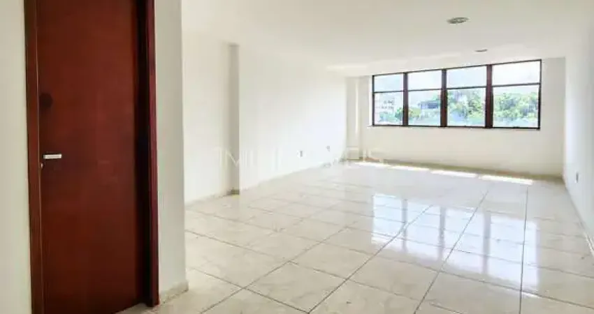 Sala comercial à venda na Avenida Pres. Kennedy, 1898, Centro, Duque de Caxias