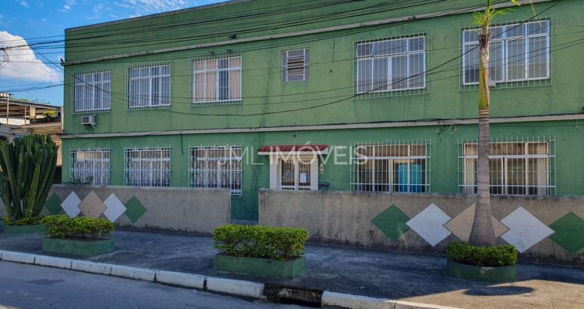 Apartamento recém reformado no centro