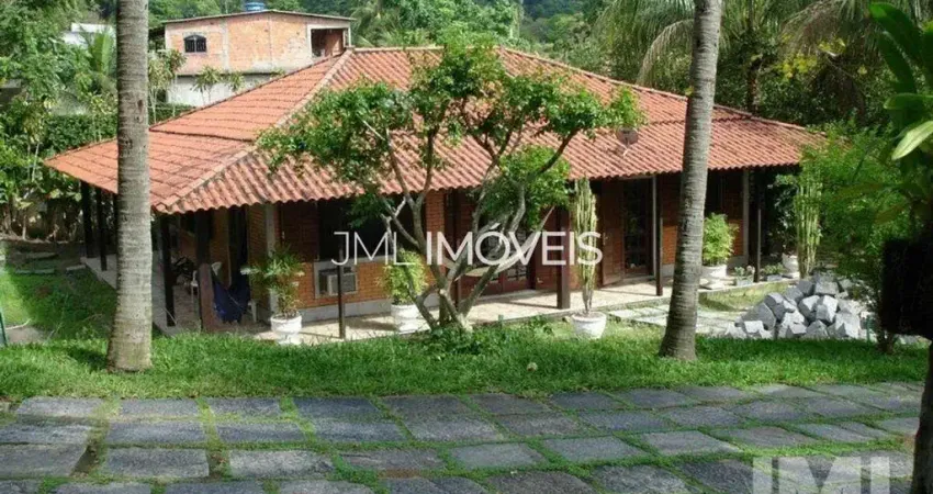 Casa com 3 quartos à venda na Avenida das Palmeiras, 176, Jardim Primavera, Duque de Caxias