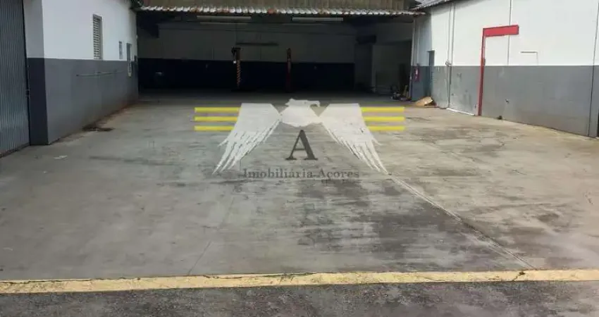 Oportunidade para Seu Negócio!! Galpão de  1132m² à venda, localização privilegiada, à apenas 500m