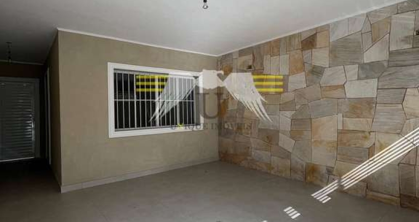 LINDO SOBRADO DE 3 DORMITÓRIOS, SUÍTE E 2 VAGAS DE GARAGEM TOTALMENTE REFORMADO NO JARDIM VILA FORM