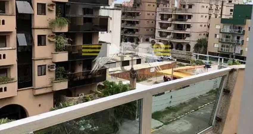 PRÉDIO DE 5 ANDARES À VENDA NA PRAIA DA ENSEADA, NO GUARUJÁ, COM 10 APARTAMENTOS, PRONTO PARA SER T