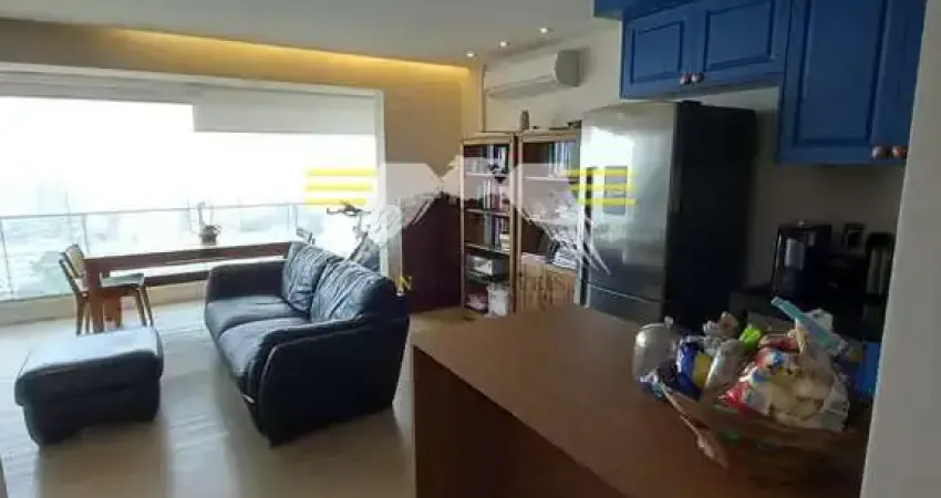 BELÍSSIMO APARTAMENTO COM VISTA MARAVILHOSA EM ANDAR ALTO EM CONDOMÍNIO CLUBE , COM FINO ACABAMENTO