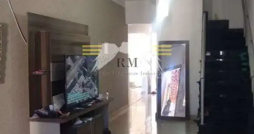 ** À VENDA SOBRADO 76m² SENDO 2 SUÍTES E 2 VAGAS COM ÓTIMA LOCALIZAÇÃO - Para Mais Informações Corr