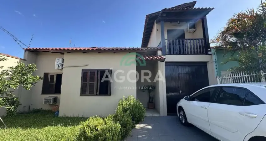 Sobrado com 3 (três) dormitórios sendo 1 (uma) suíte, localizado no bairro Estância Velha.