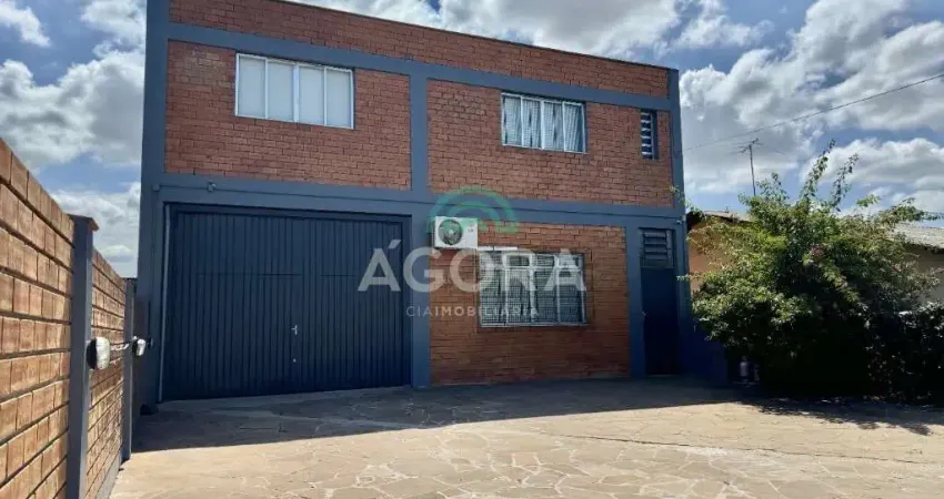 Galpão comercial reformado de 715 m², localizado no bairro Niterói.