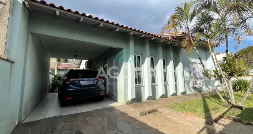 Ótima casa térrea com 3 (três) dormitórios, sendo 1 (uma) suíte, localizada no bairro Igara.