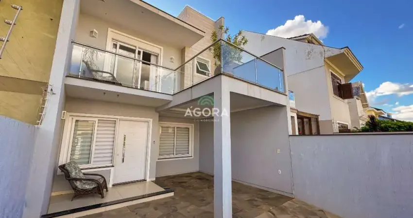 Sobrado com 3 (três) dormitórios, sendo 1 (uma) suíte, localizado no bairro Moinhos de Vento.