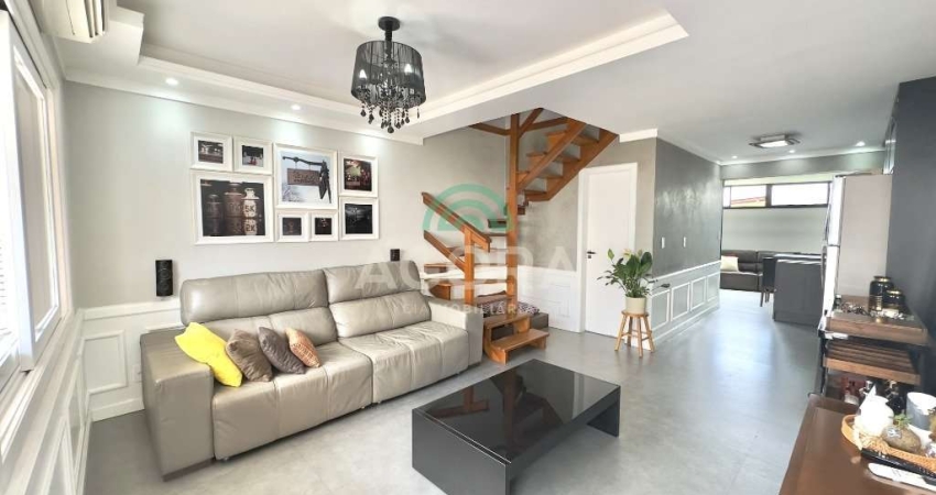 Sobrado com 93m² com 2 (dois) dormitórios, localizado no bairro na Niterói em Canoas.