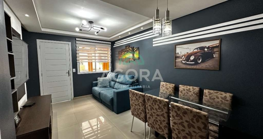 Excelente sobrado de 85m² com 2 (dois) dormitórios, localizado no bairro Igara em Canoas.