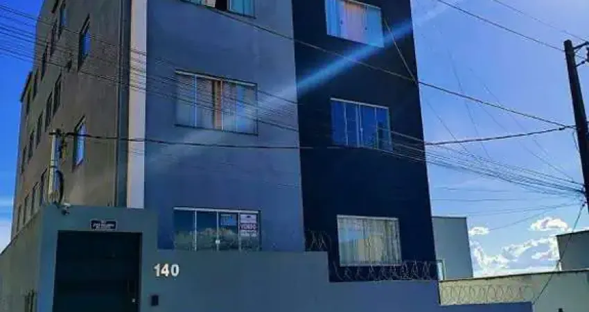 Apartamento à venda em Conselheiro Lafaiete-MG, Novo Horizonte - 2 quartos, 1 sala, 1 banheiro, 1 vaga de garagem!