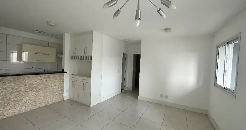 Lindo apartamento 3 dormitórios com living ampliado PRONTO