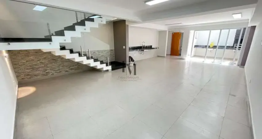 Sobrado para Venda em São Caetano do Sul, Barcelona, 3 dormitórios, 3 suítes, 3 banheiros, 2 vagas