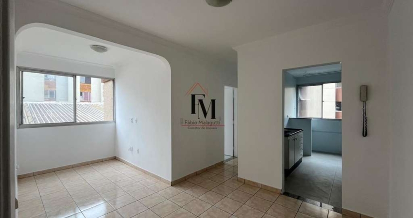 Apartamento para Venda em São Bernardo do Campo, Centro, 2 dormitórios, 1 banheiro, 1 vaga