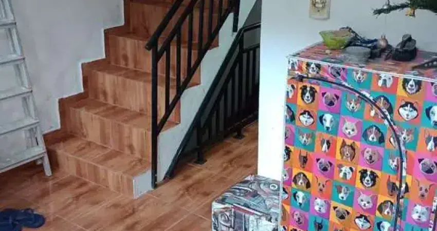 Casas de Vila para Venda em Duque de Caxias, Carolina, 2 dormitórios, 1 suíte, 3 banheiros