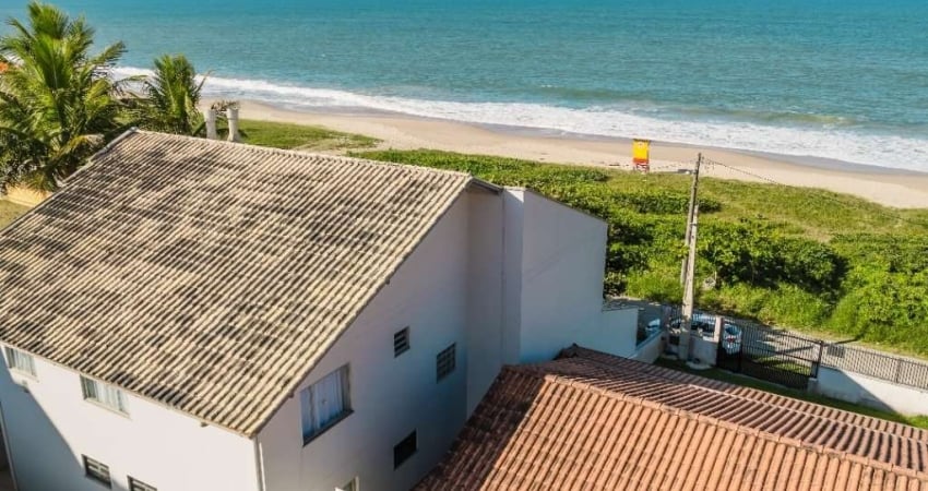 CASA FRENTE MAR EM ITAJUBÁ.
