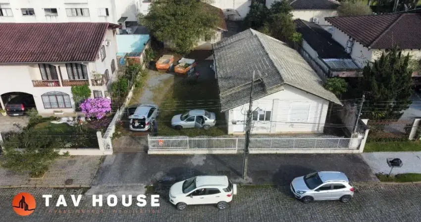 CASA IDEAL PARA EMPRESAS NO BUCAREIN EM JOINVILLE/SC
