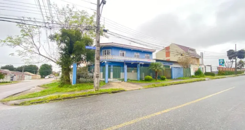 FAZENDINHA - 472M2 - EXCELENTE SOBRADO: PISO INFERIOR (LOJA COM 121M2), PISO SUPERIOR MORADIA COM 02 QUARTOS, SUITE, BARRAÇÃO 156M2 NA LATERAL, TERRENO ESQUINA 17X30